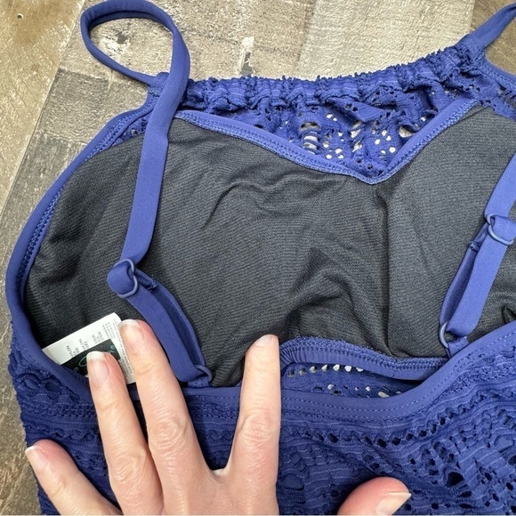 NWT Aqua Green High Neck Blue Crochet One Piece Swimsuit size Medium - Picture 6 of 16